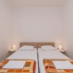 Mactra بيوغْغاد نا موغو