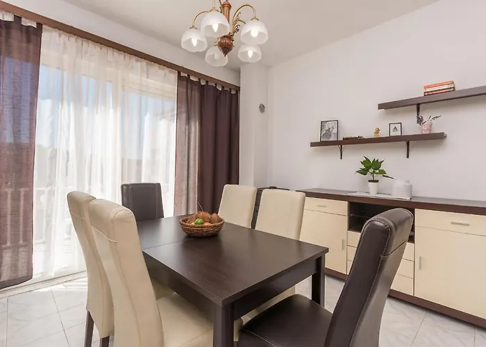 Mactra * ביוגראד נה מורו