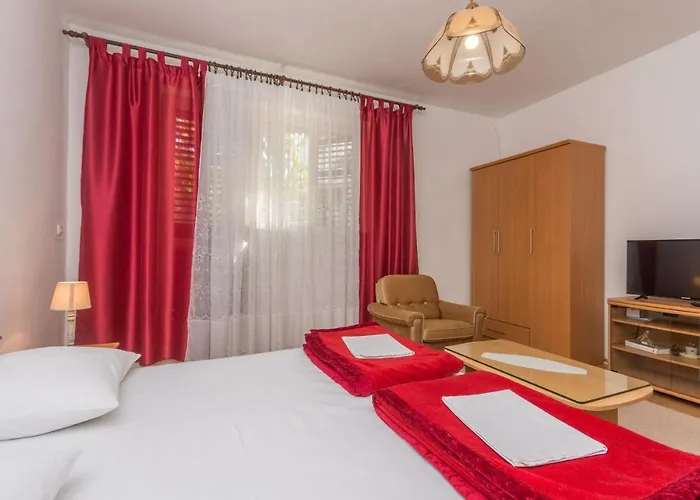 Mactra ביוגראד נה מורו