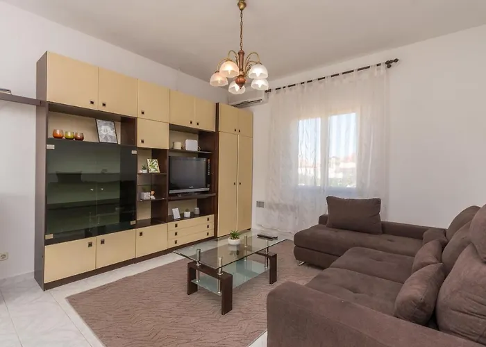 Mactra Apartman Biograd Na Moru